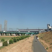 多摩川サイクリングコース至近